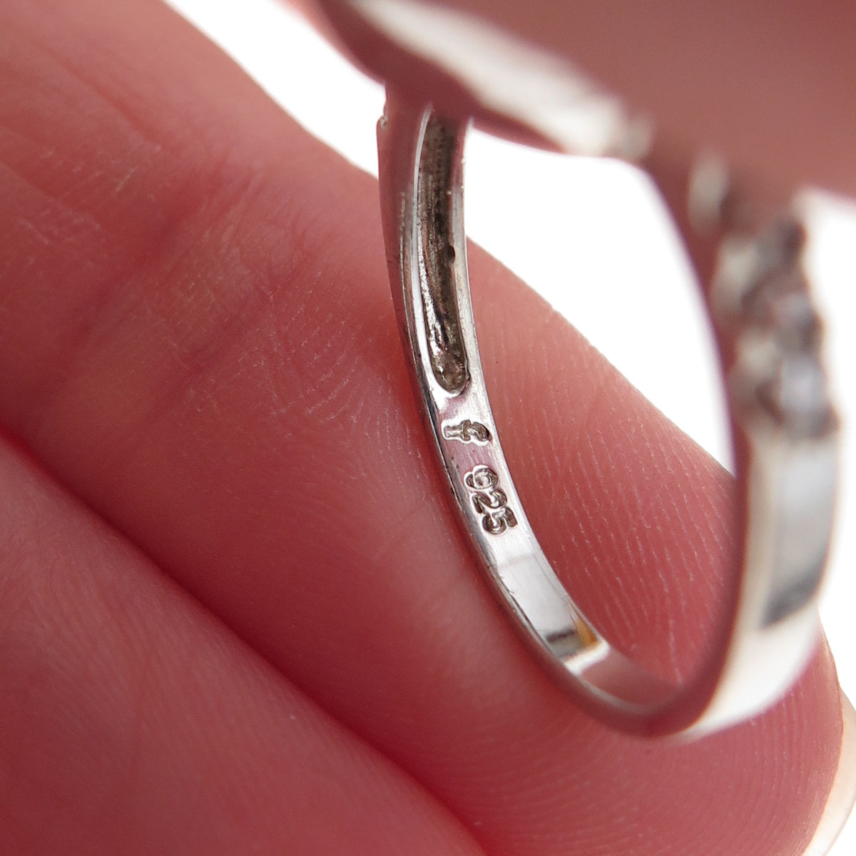 925 Sterling Silver Round-Cut Blue & White C Z Ring Size 7