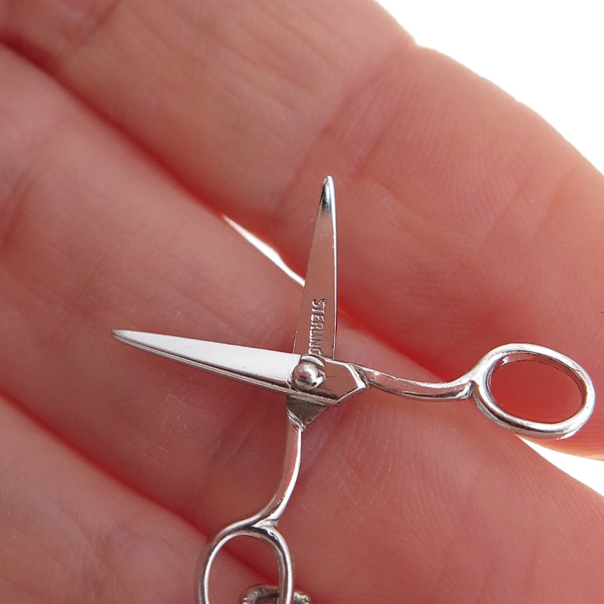 925 Sterling Silver Antique Art Deco Scissors Open Charm Pendant