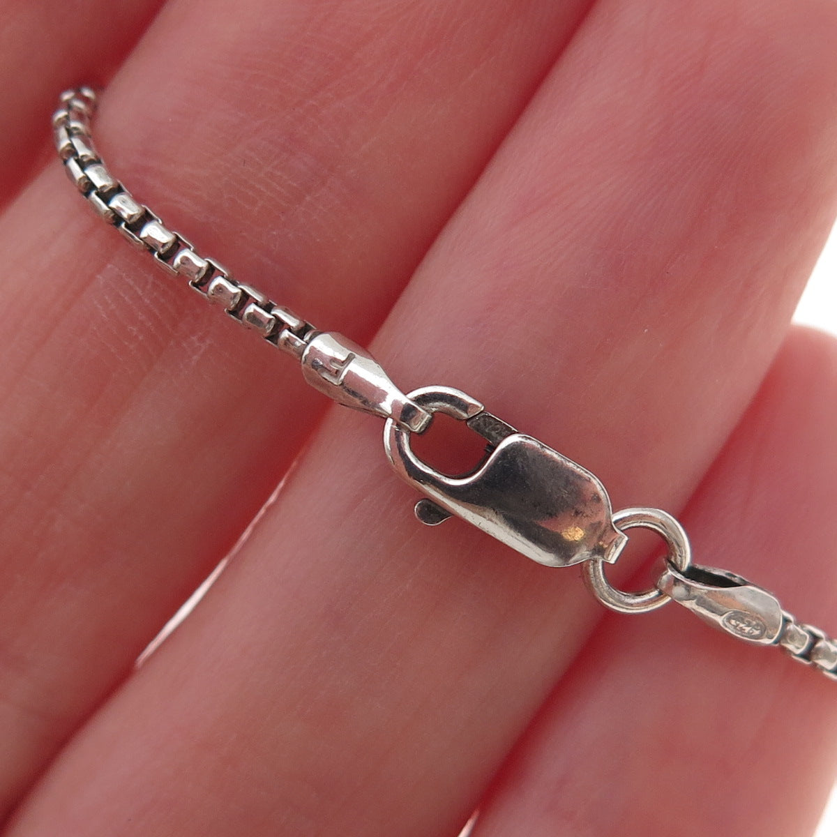 925 Sterling Silver Round Box Chain Necklace 18"