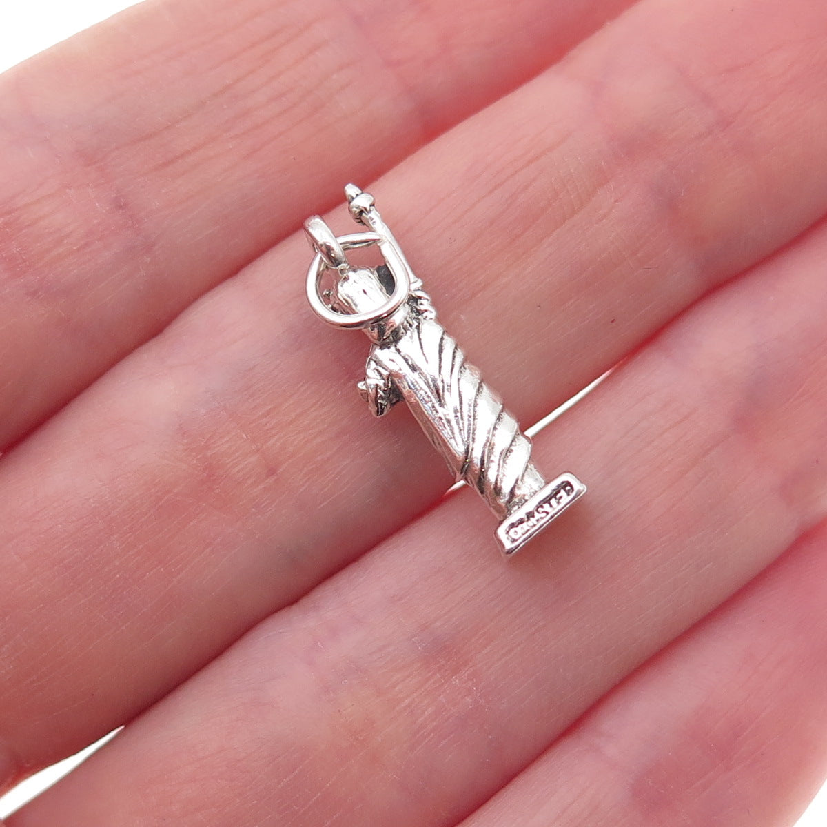 Maisels 925 Sterling Silver Vintage Statue of Liberty Oxidized 3D Charm Pendant
