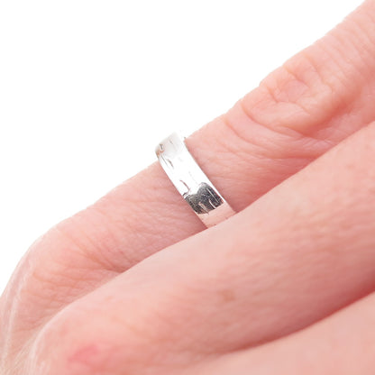 Tacori 925 Sterling Silver Etched Band Ring Size 4.25