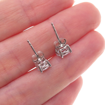 925 Sterling Silver Round-Cut C Z Stud Earrings