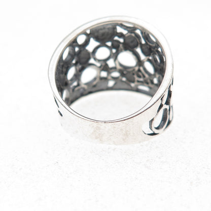 925 Sterling Silver Vintage Circle Oxidized Ring Size 5.5