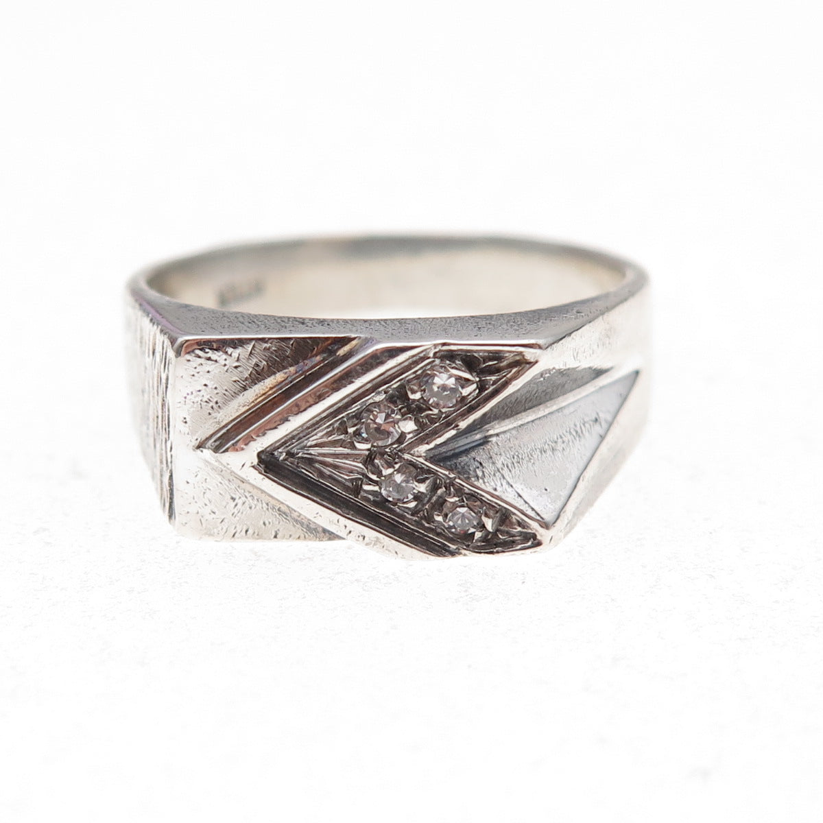 925 Sterling Silver Vintage Round-Cut C Z Arrow Ring Size 8.5