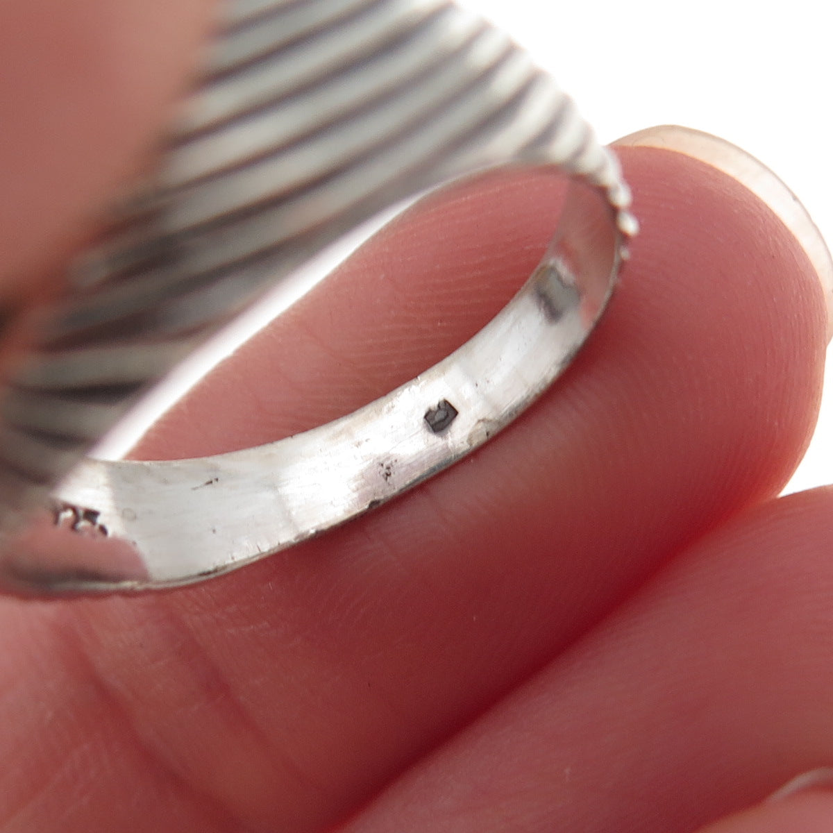 925 Sterling Silver Vintage Real Turquoise Ribbed Oxidized Ring Size 8