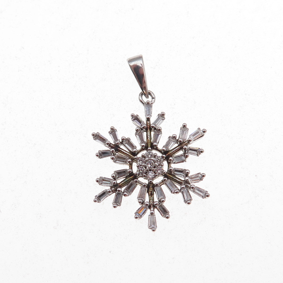 Jacmel Mauritius & Disney 925 Sterling Silver C Z Snowflake Charm Pendant