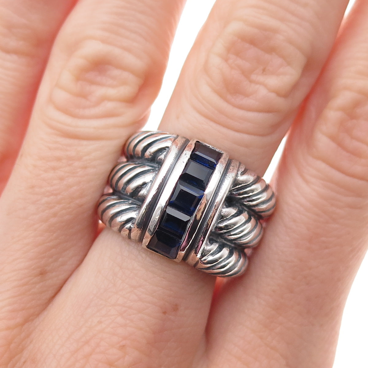 925 Sterling Silver Vintage Real Sapphire Modernist Oxidized Ring Size 7