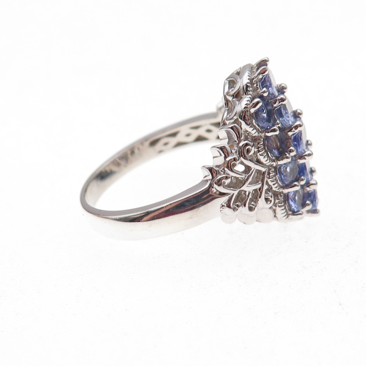 925 Sterling Silver Real Oval & Round-Cut Tanzanite Ring Size 8.25