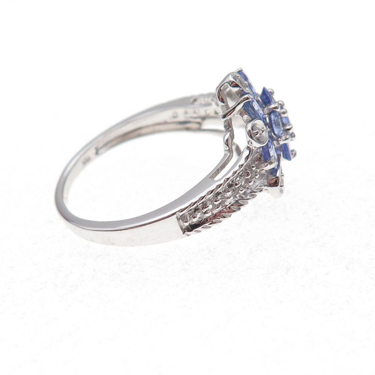 925 Sterling Silver Real Round-Cut Tanzanite & White Topaz Ring Size 7.5
