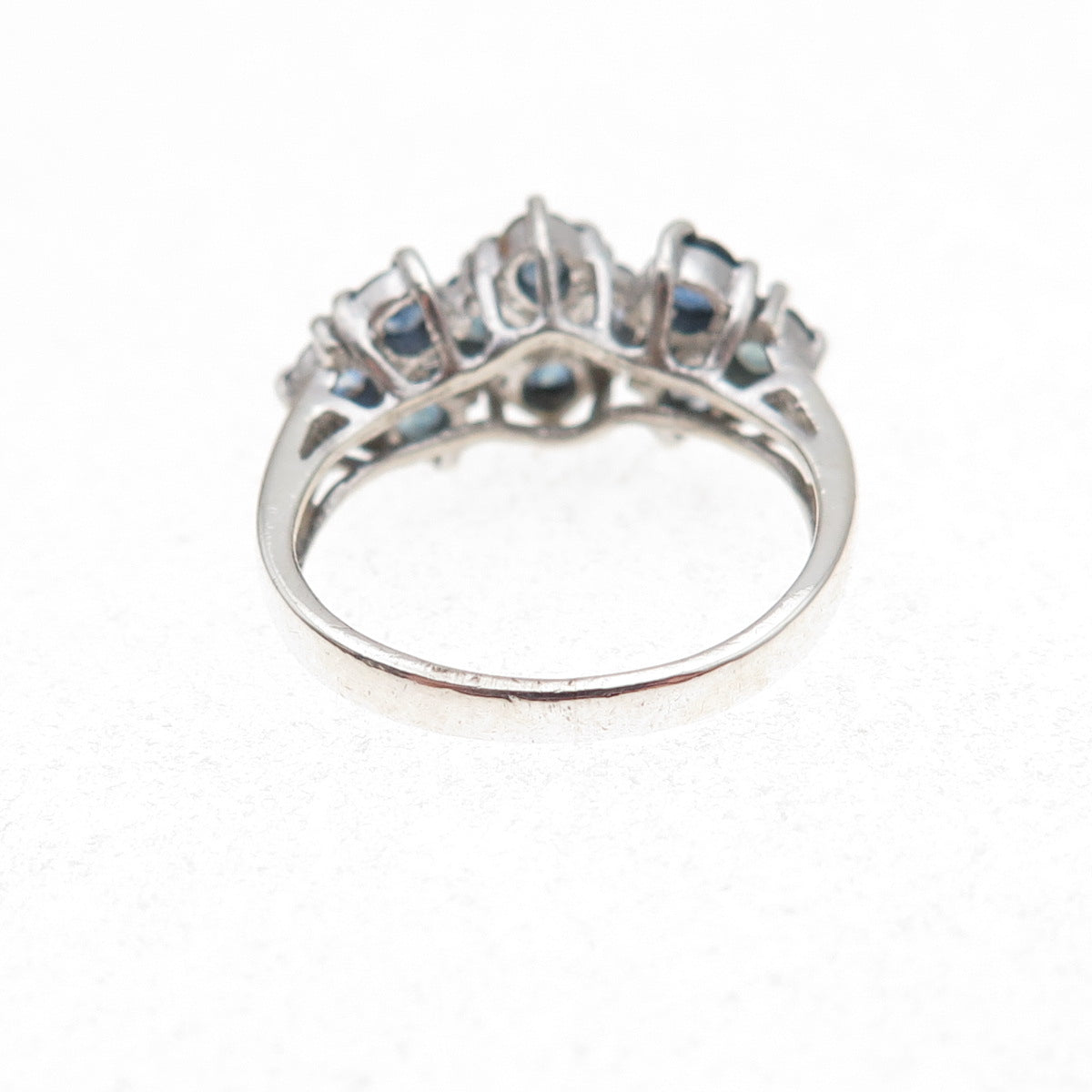 925 Sterling Silver Vintage Real Round-Cut Sapphire & C Z Flower Ring Size 4.75