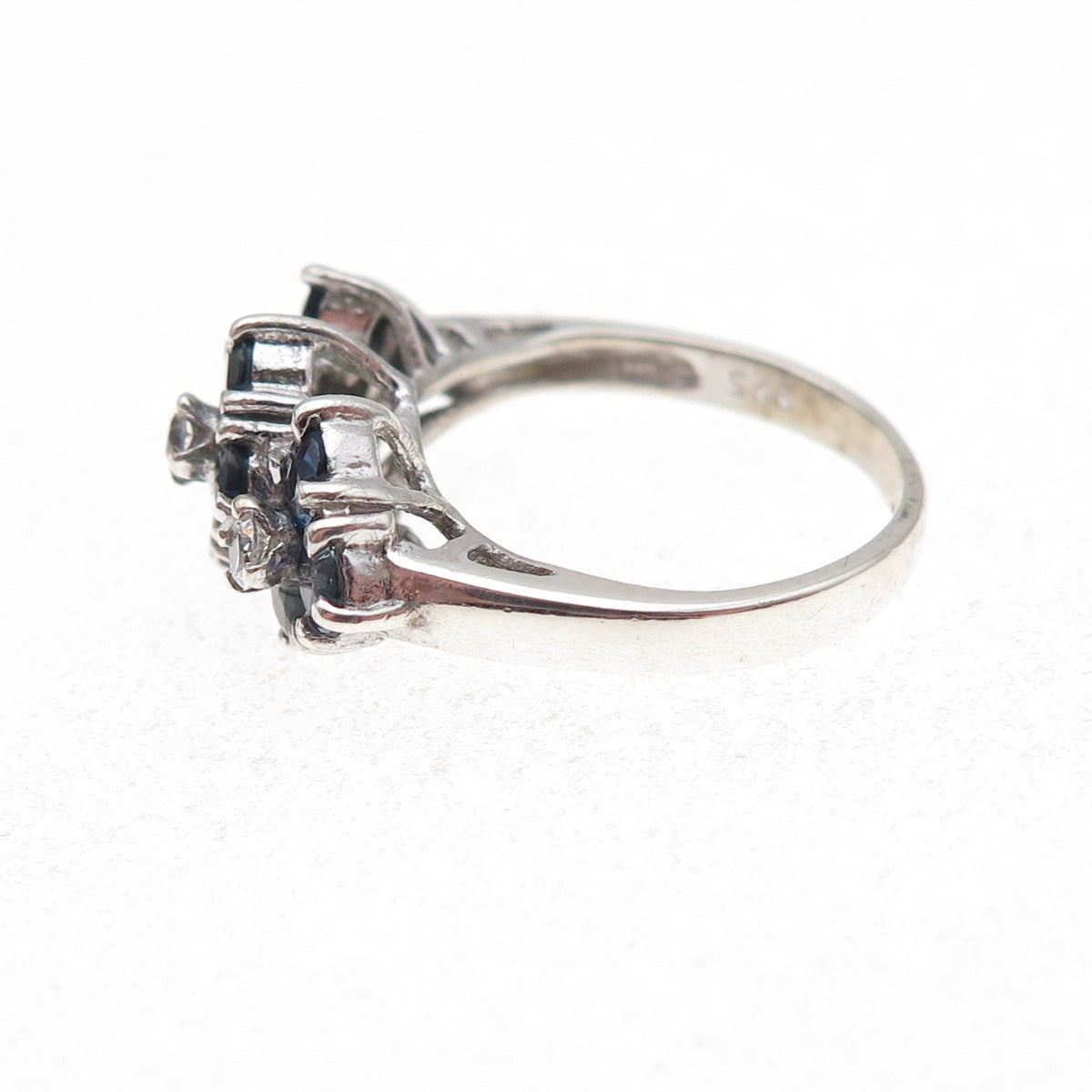 925 Sterling Silver Vintage Real Round-Cut Sapphire & C Z Flower Ring Size 4.75