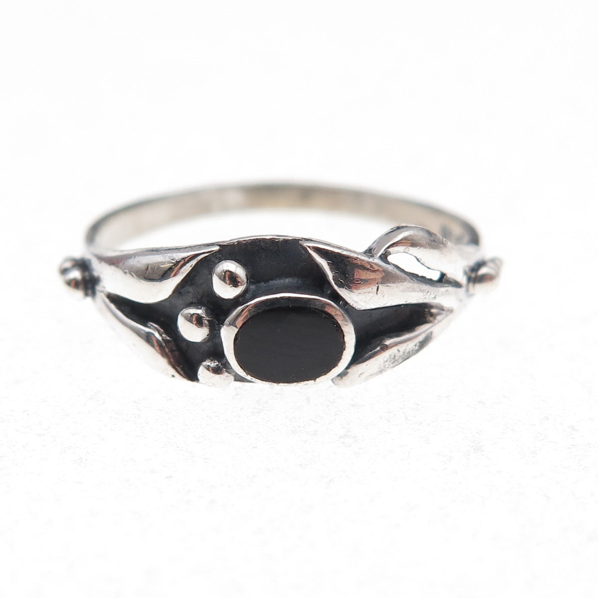 925 Sterling Silver Vintage Real Black Onyx Modernist Oxidized Ring Size 7.75