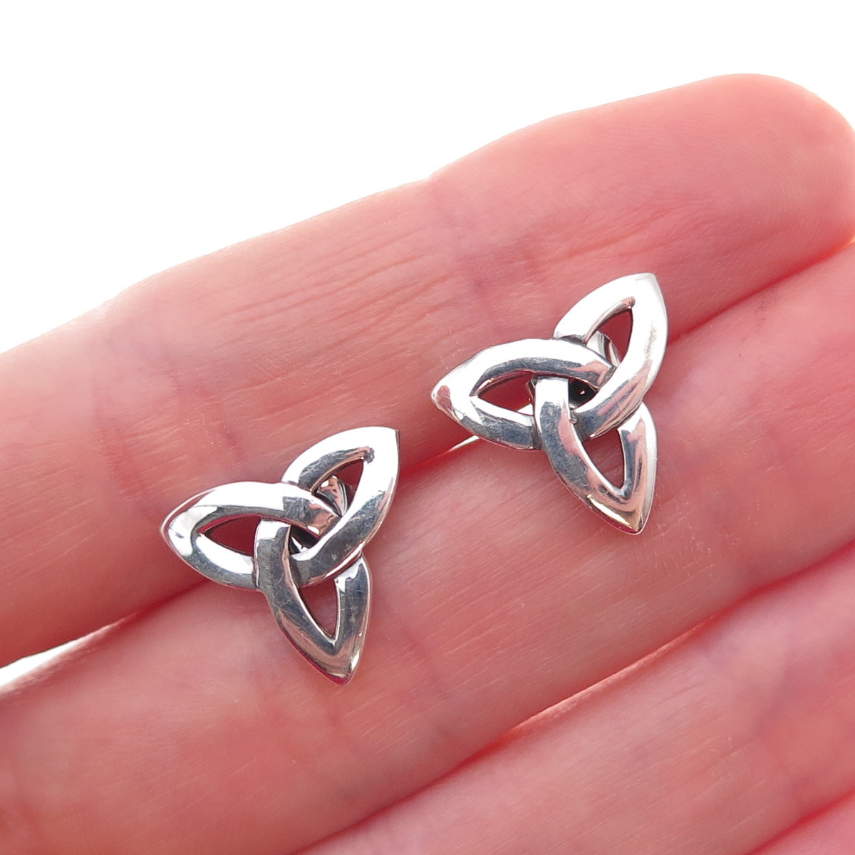Solvar 925 Sterling Silver Vintage Ireland Celtic Trinity Oxidized Stud Earrings