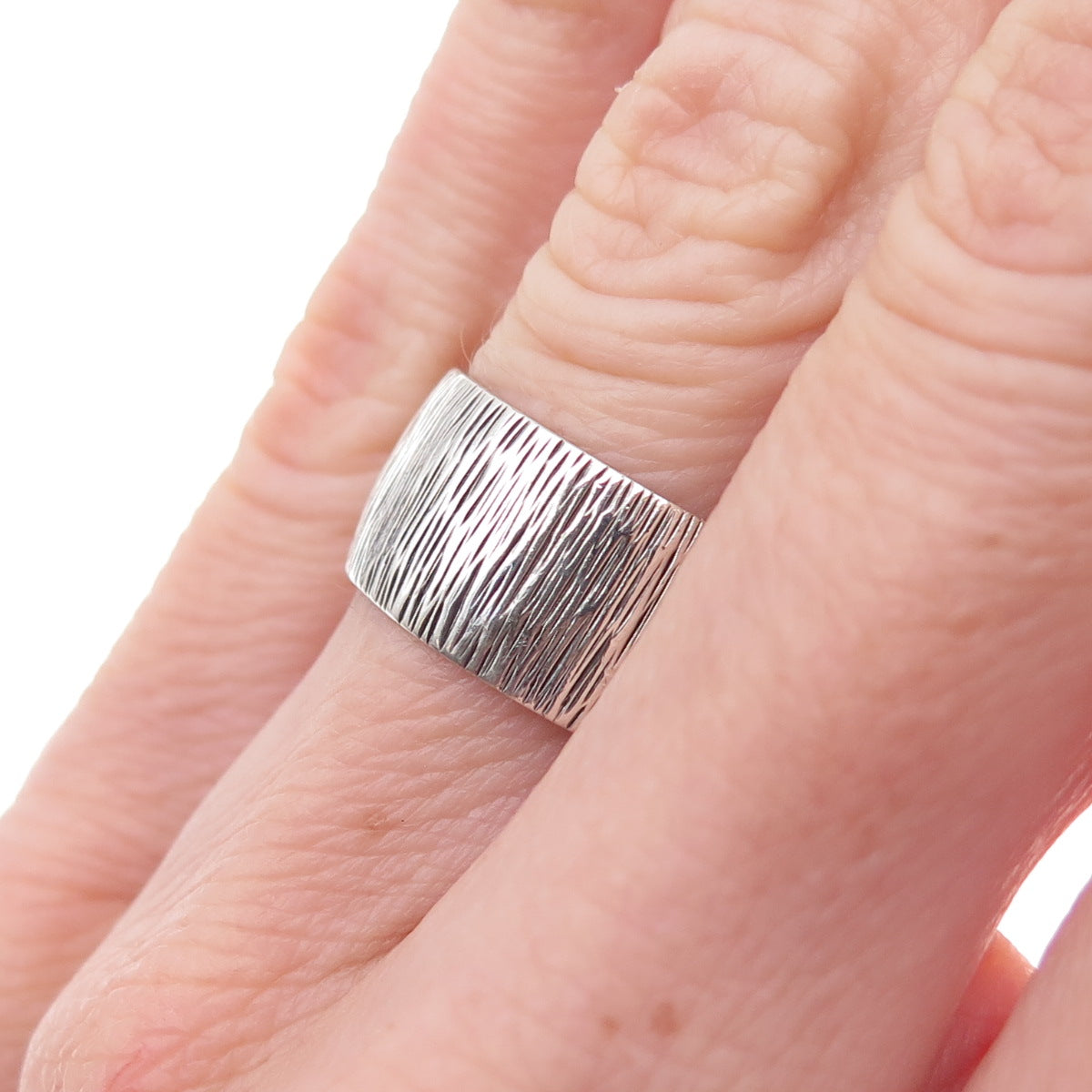 925 Sterling Silver Vintage Tree Bark Oxidized Wide Band Ring Size 6