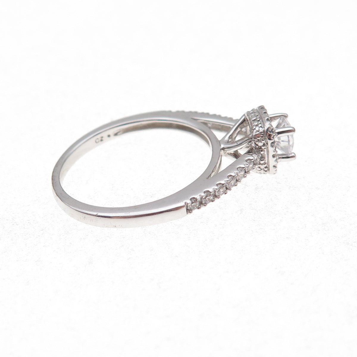 925 Sterling Silver Round-Cut C Z Engagement Ring Size 7