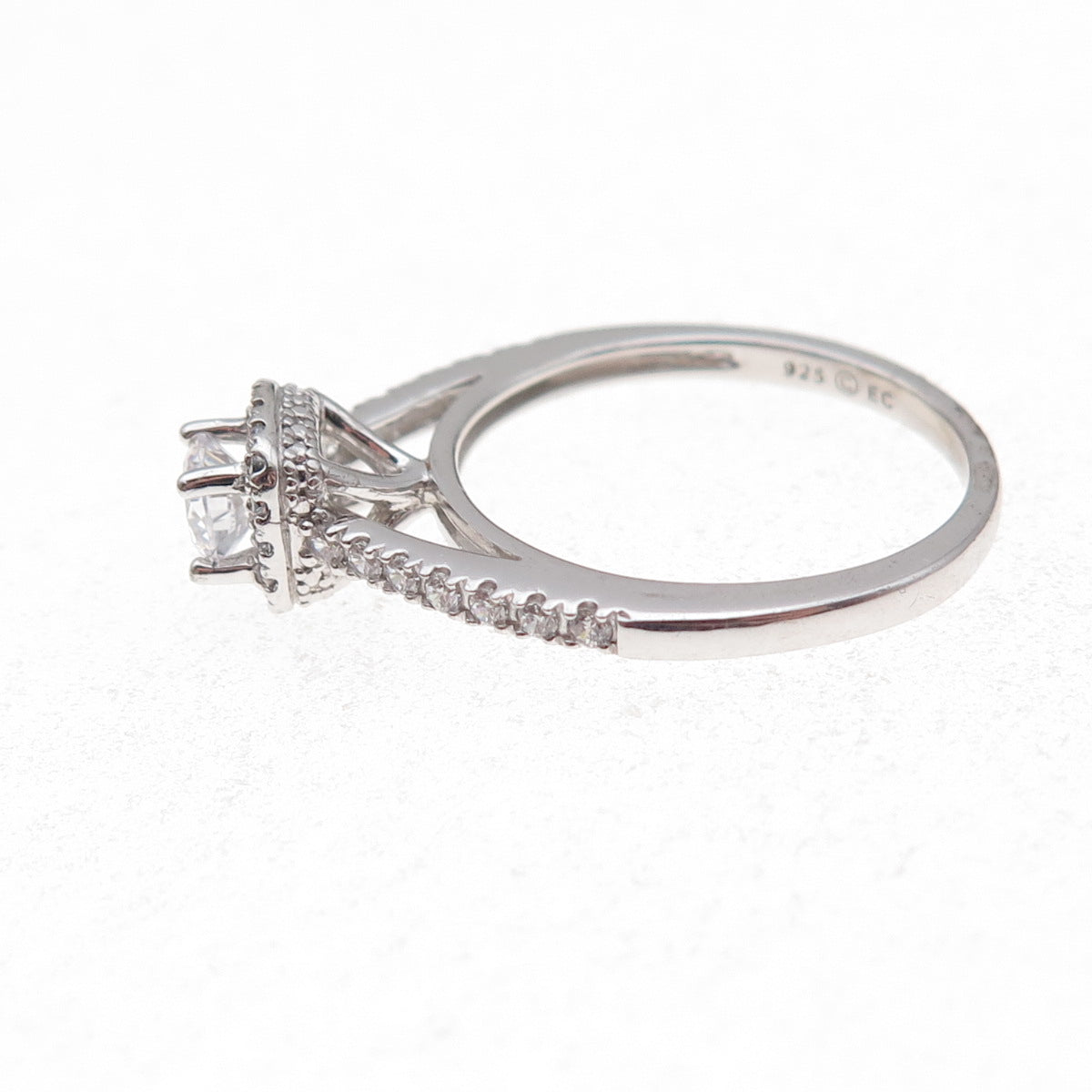 925 Sterling Silver Round-Cut C Z Engagement Ring Size 7
