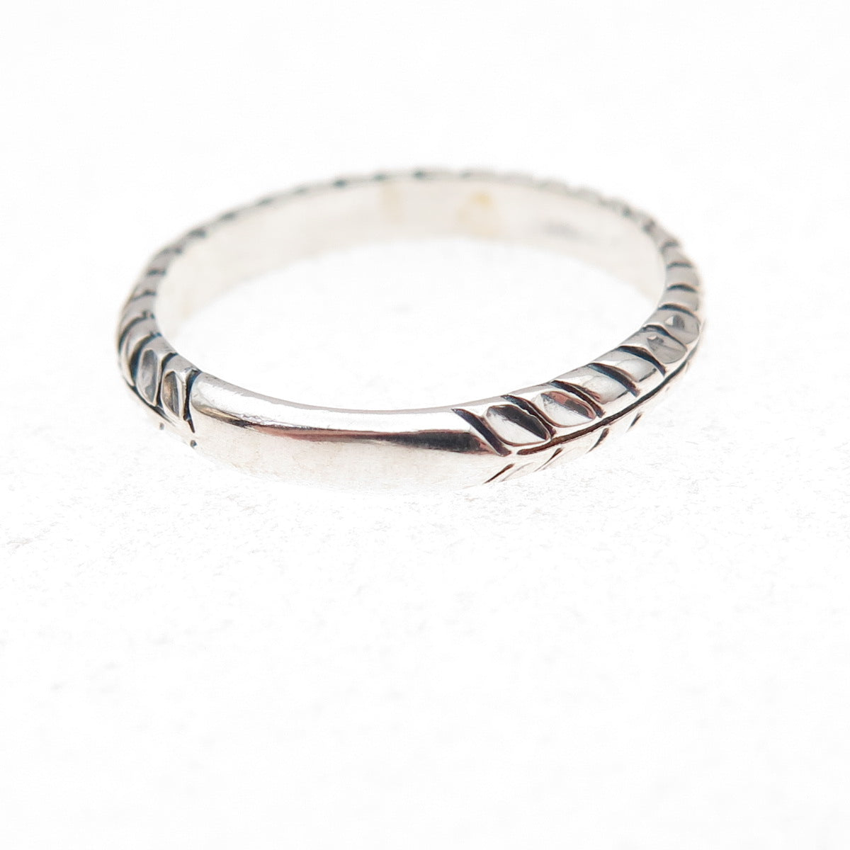 925 Sterling Silver Vintage Ribbed Stackable Oxidized Band Ring Size 6